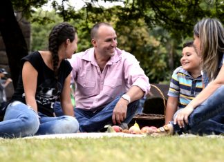 ¿Cómo ser una familia creadora de bienestar y felicidad?