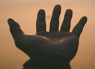 Como nosotros, por nosotros